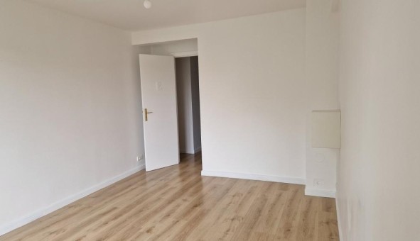 Logement tudiant T4 à Versailles (78000)