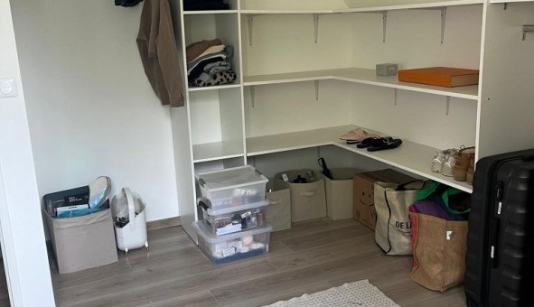 Logement tudiant T5 à Abondant (28570)