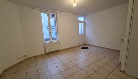 Logement tudiant T5 à Abrest (03200)