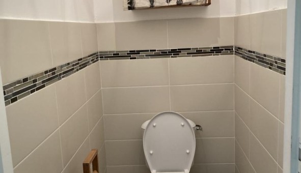 Logement tudiant T5 à Adissan (34230)