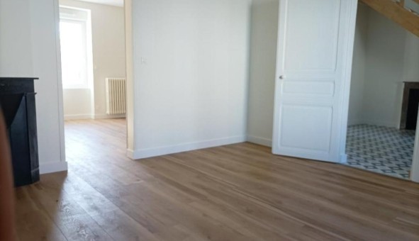 Logement tudiant T5 à Bouguenais (44340)