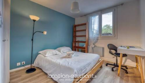 Logement tudiant T5 à Grenoble (38000)