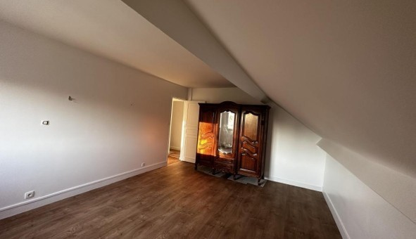 Logement tudiant T5 à Guyancourt (78280)