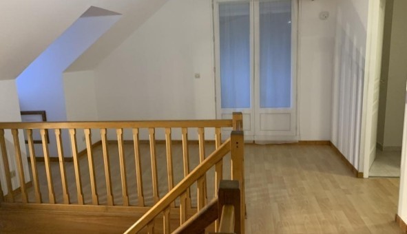 Logement tudiant T5 à Guyancourt (78280)