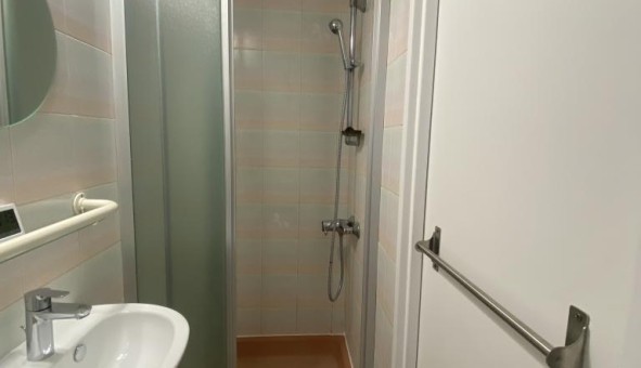 Logement tudiant T5 à Le Blanc Mesnil (93150)