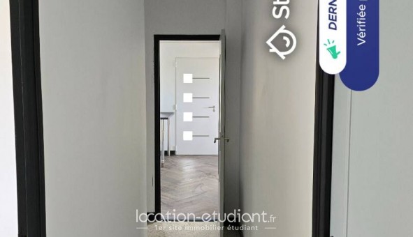 Logement tudiant T5 à Les Angles (30133)