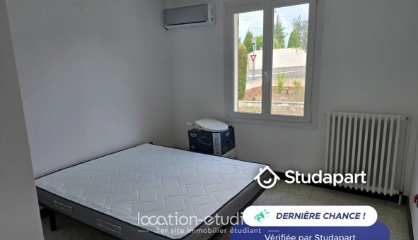 Logement tudiant T5 à Les Angles (30133)