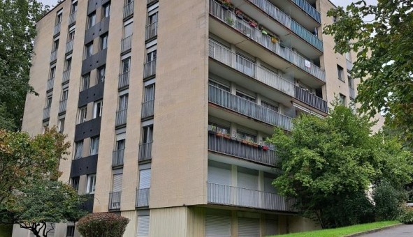 Logement tudiant T5 à Ris Orangis (91000)