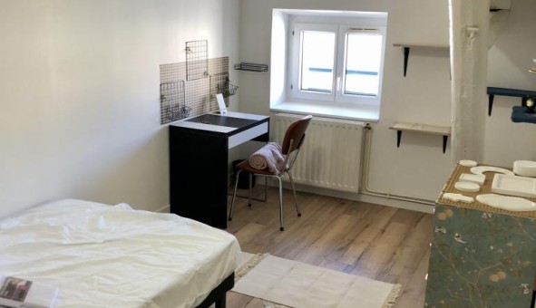 Logement tudiant T5 à Sedan (08200)