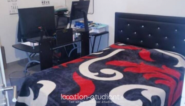 Colocation tudiante Chambre dans une colocation de 12m2