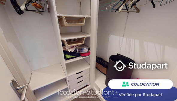 Colocation tudiante Chambre dans une colocation de 9m2